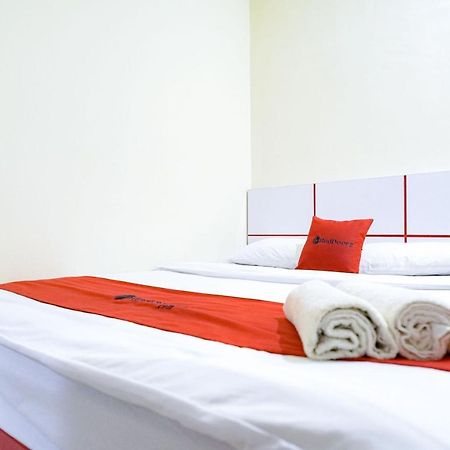 Reddoorz At Buah Batu 5 Hotel Bandung Buitenkant foto