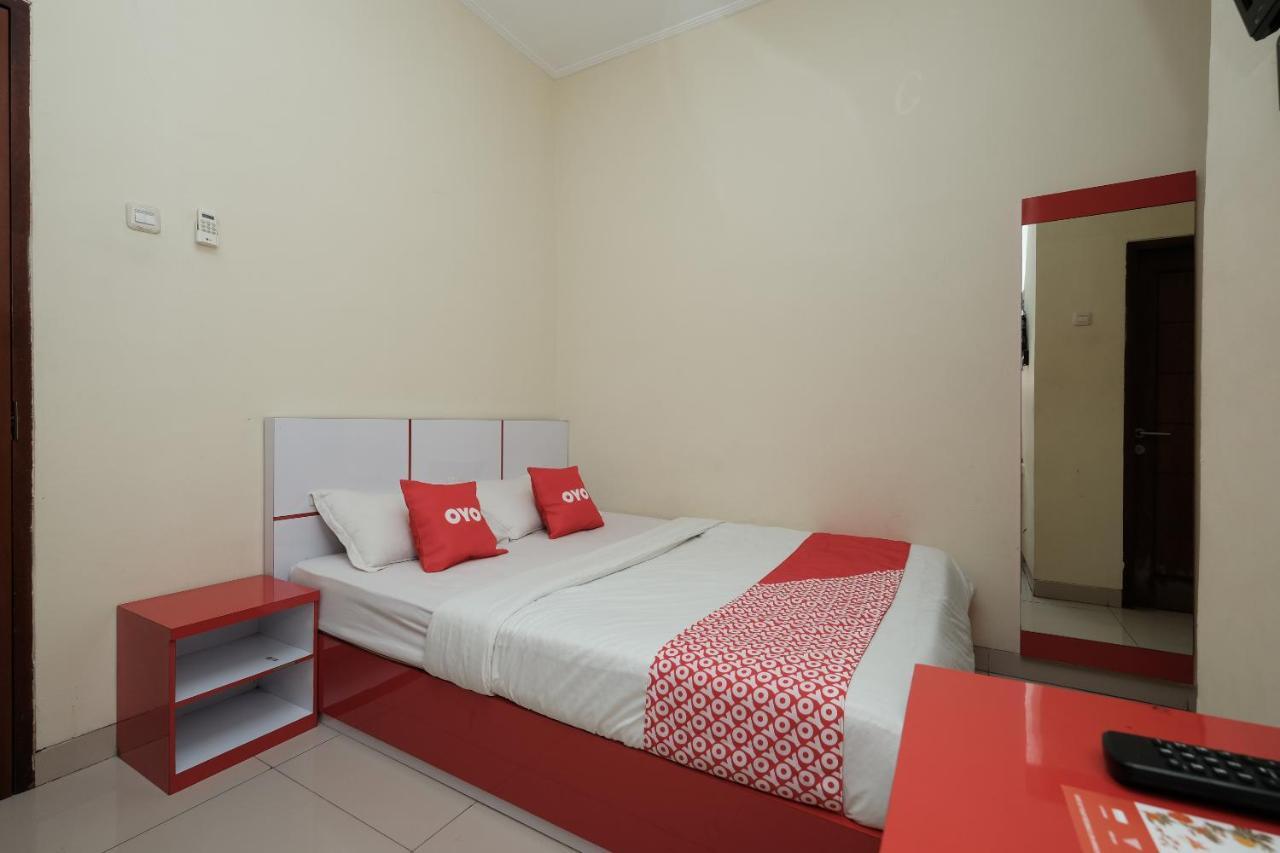 Reddoorz At Buah Batu 5 Hotel Bandung Buitenkant foto