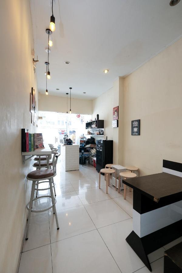 Reddoorz At Buah Batu 5 Hotel Bandung Buitenkant foto